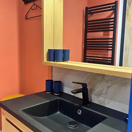 L'horizon Bleu - 4 Avec Cour Au Centre Daire *