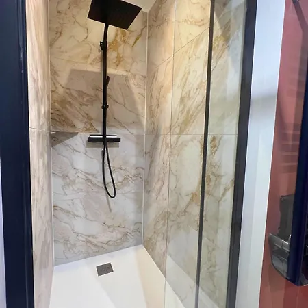 L'horizon Bleu - 4 Avec Cour Au Centre Apartment *